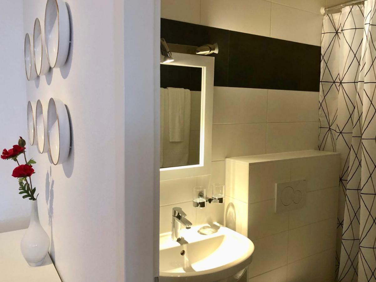 Apartament Geneva Cozy Zewnętrze zdjęcie